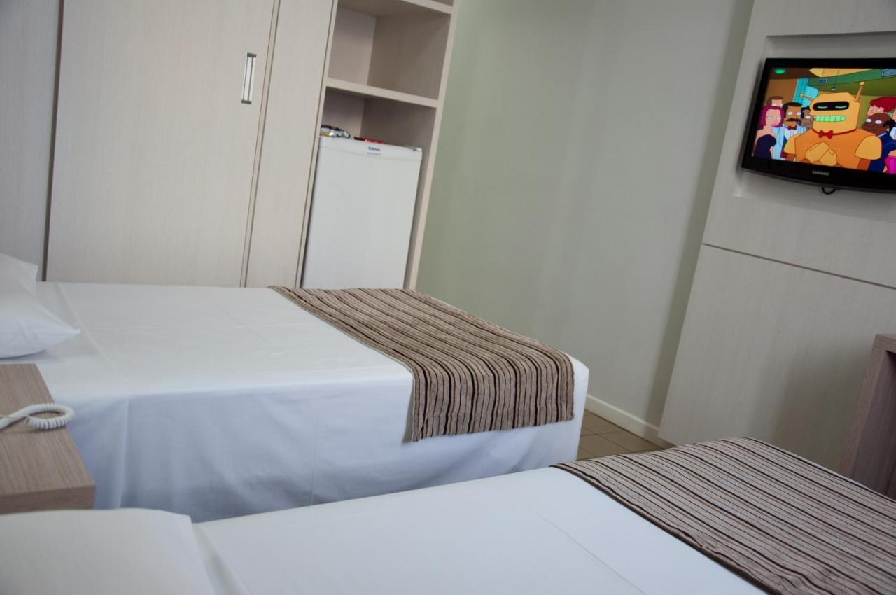Hotel Linhatur Линярес Стая снимка