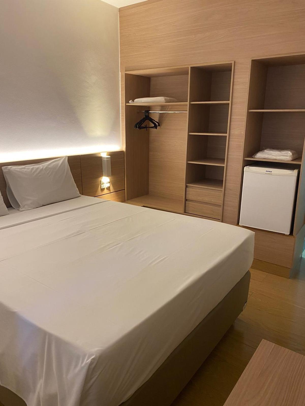 Hotel Linhatur Линярес Стая снимка